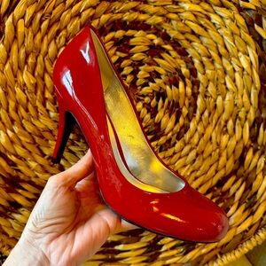 JESSICA SIMPSON Fall Red Smooth Patent Heels Size 8.5